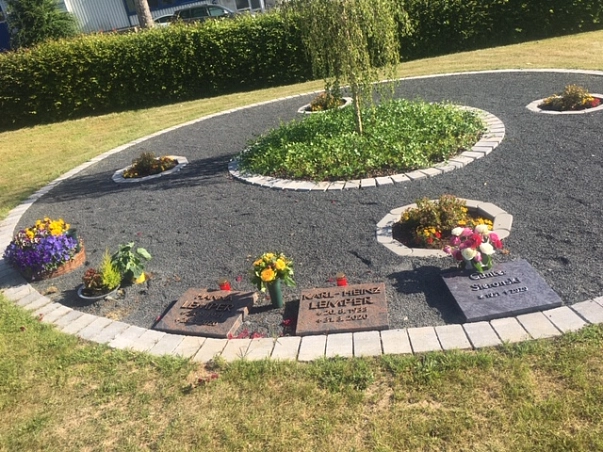Urnenfeld rund&nbsp;&copy;&nbsp;Samtgemeinde Bodenwerder-Polle